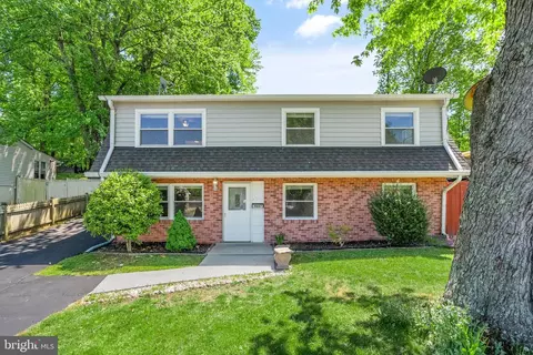 4607 Kenwood Dr, Woodbridge, VA 22193