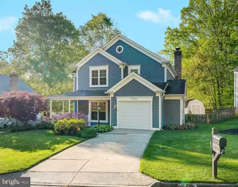 15092 Holleyside Dr, Dumfries, VA 22025