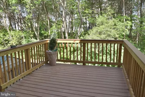 Exterior - 12332 Darton Woods Loop, Bristow, VA 20136 photo 2 of 2