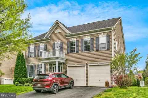 6543 Macklin St, Haymarket, VA 20169