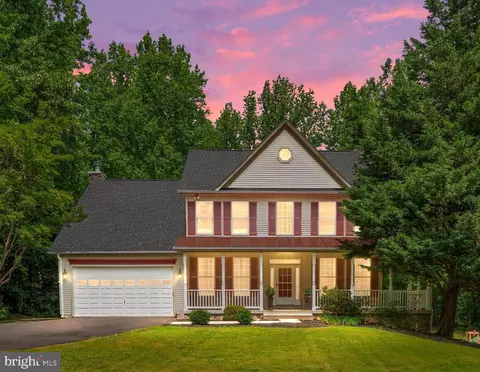16082 Crusade Ct, Haymarket, VA 20169