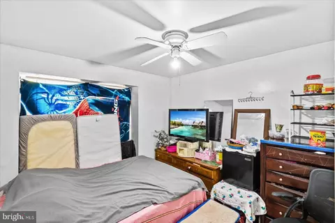 Bedroom - 8637 Centerton Ln, Manassas, VA 20111 photo 5 of 6