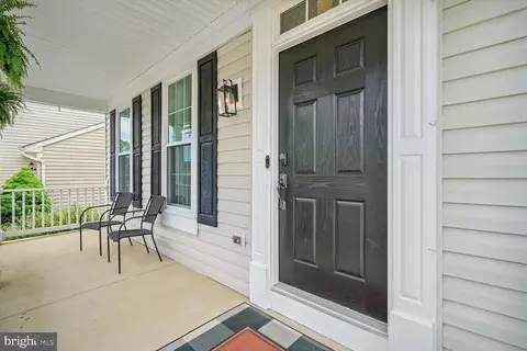5573 Hobsons Choice Loop, Manassas, VA 20112 photo 2