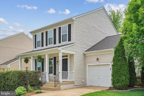 5573 Hobsons Choice Loop, Manassas, VA 20112 photo 3