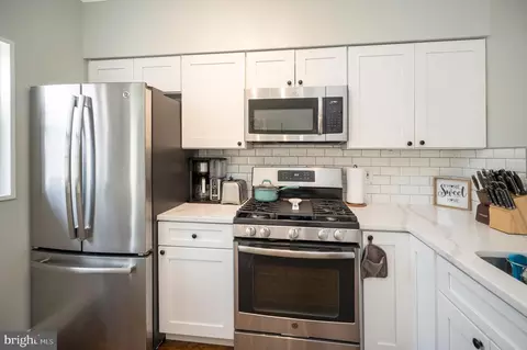 4146 Ashmere Cir, Dumfries, VA 22025 photo 14