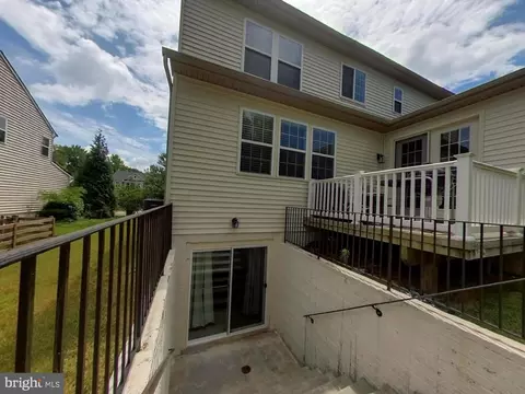 18204 Jillian Ln, Triangle, VA 22172 photo 41