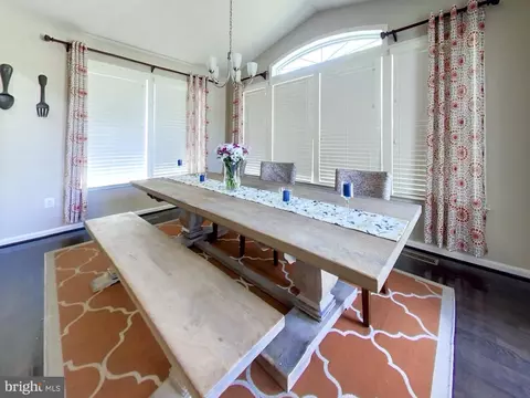 18204 Jillian Ln, Triangle, VA 22172 photo 15