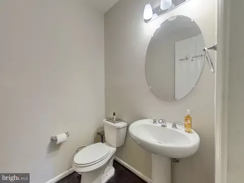 18204 Jillian Ln, Triangle, VA 22172 photo 8