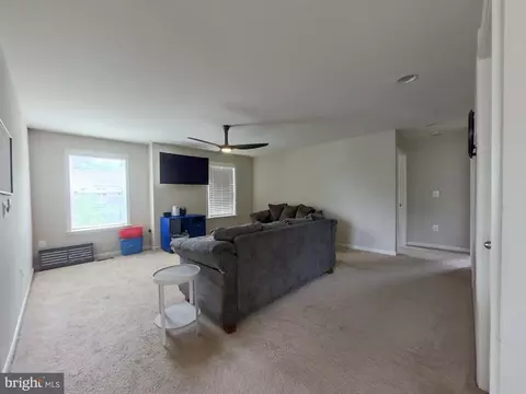 18204 Jillian Ln, Triangle, VA 22172 photo 20