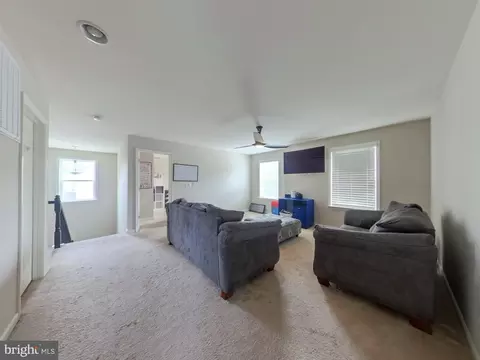 18204 Jillian Ln, Triangle, VA 22172 photo 19
