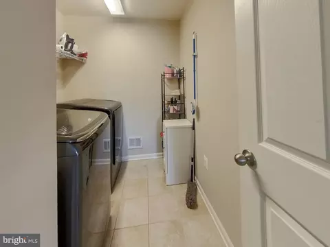 18204 Jillian Ln, Triangle, VA 22172 photo 27