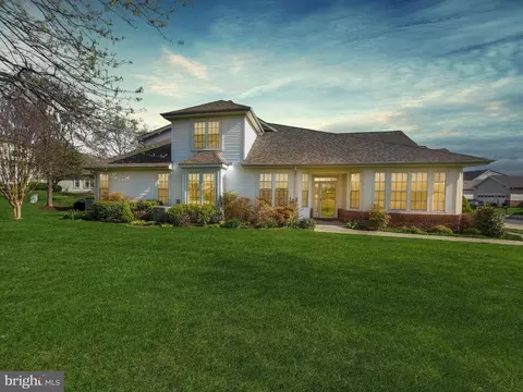 13926 Chelmsford Dr, Gainesville, VA 20155