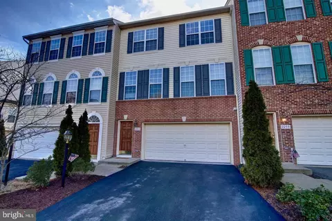2253 Henry Watts Loop, Woodbridge, VA 22191