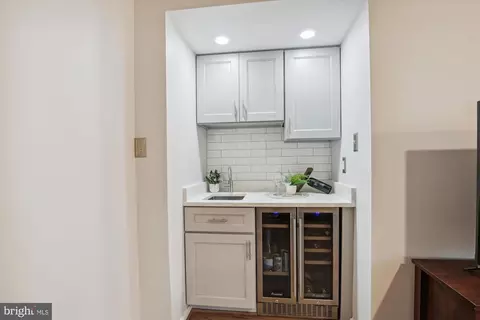15895 Northgate Dr, Dumfries, VA 22025 photo 13