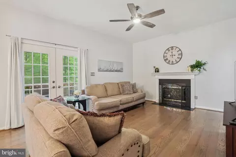 15895 Northgate Dr, Dumfries, VA 22025 photo 14