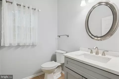 15895 Northgate Dr, Dumfries, VA 22025 photo 16