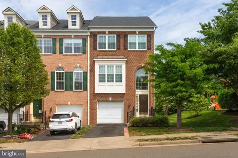 13000 Shenvale Cir, Bristow, VA 20136