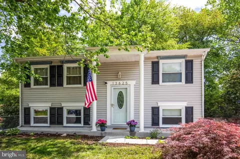 13625 Lynbrook Ct, Woodbridge, VA 22193