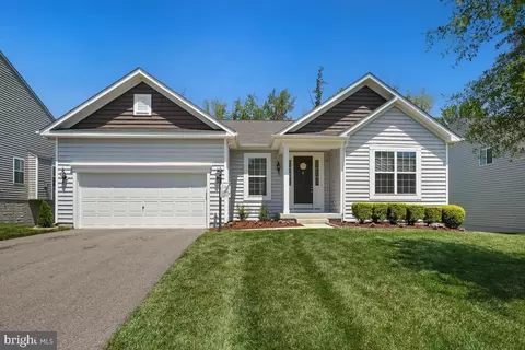 3466 Shandor Rd, Woodbridge, VA 22193