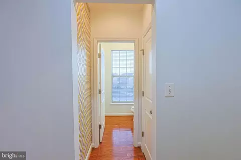 Entry Way - 7824 Cedar Branch Dr, Gainesville, VA 20155 photo 5 of 12