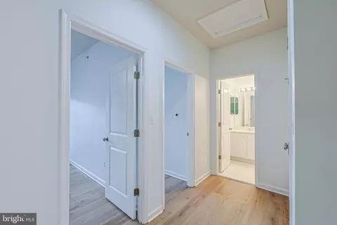 Entry Way - 7824 Cedar Branch Dr, Gainesville, VA 20155 photo 12 of 12