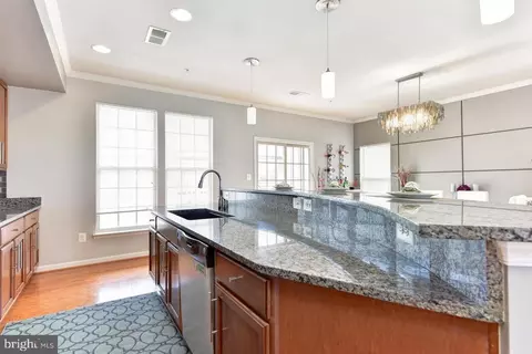 Kitchen - 7824 Cedar Branch Dr, Gainesville, VA 20155 photo 6 of 6