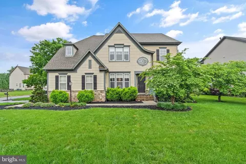 9067 Copeland Park Way, Bristow, VA 20136