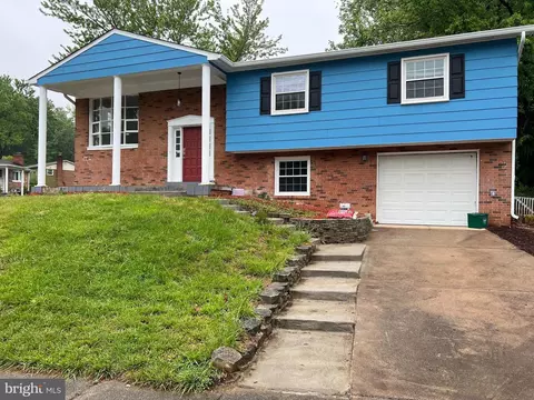 13610 Kingsman Rd, Woodbridge, VA 22193