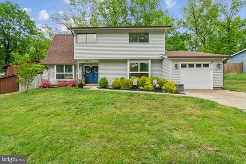 12607 Westport Ln, Woodbridge, VA 22192
