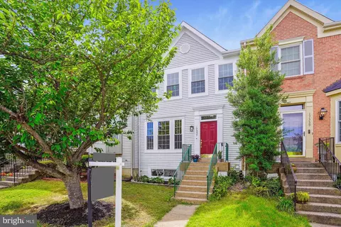 17337 Rocky Mount Ln, Dumfries, VA 22026