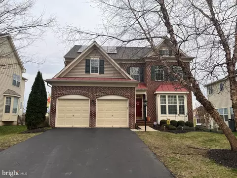 14263 Sharpshinned Dr, Gainesville, VA 20155