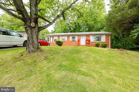 3507 Forestdale Ave, Woodbridge, VA 22193