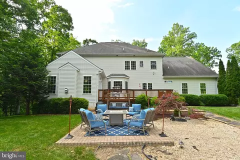 Exterior - 8541 Tommy Ct, Manassas, VA 20112 photo 13 of 32