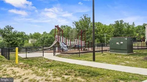 18283 Summit Pointe Dr, Triangle, VA 22172 photo 37