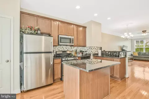 4312 Potomac Highlands Cir, Triangle, VA 22172 photo 14