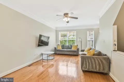 4312 Potomac Highlands Cir, Triangle, VA 22172 photo 11