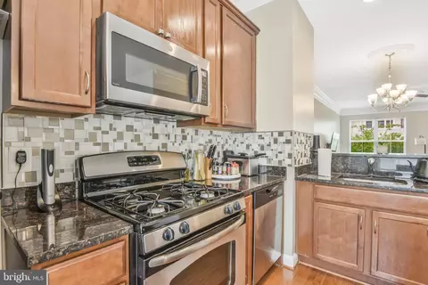 4312 Potomac Highlands Cir, Triangle, VA 22172 photo 15