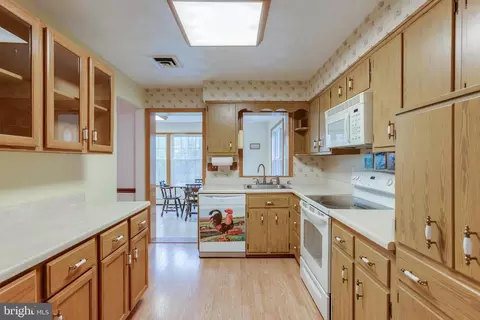18310 Candice Dr, Triangle, VA 22172 photo 13