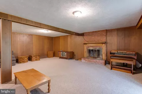 18310 Candice Dr, Triangle, VA 22172 photo 29