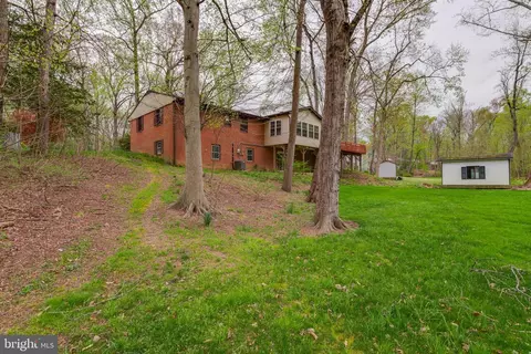 18310 Candice Dr, Triangle, VA 22172 photo 37
