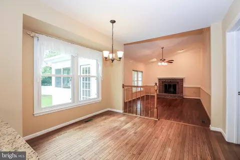 13989 Dancing Twig Dr, Gainesville, VA 20155 photo 18