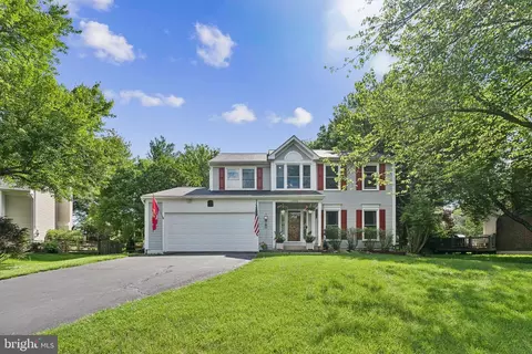 13902 Shadow Fox Ct, Gainesville, VA 20155