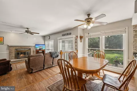 13902 Shadow Fox Ct, Gainesville, VA 20155 photo 13