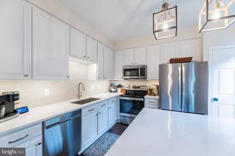 7261 Traphill Way, Gainesville, VA 20155 photo 6