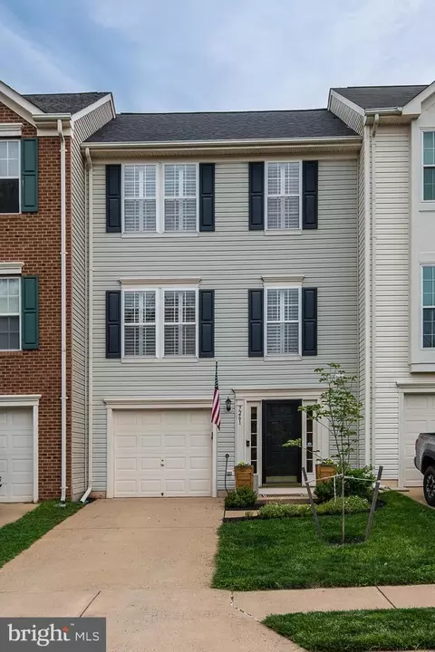 7261 Traphill Way, Gainesville, VA 20155
