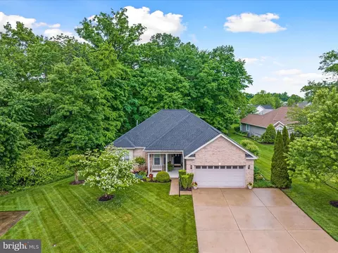 6872 Derby Run Way, Gainesville, VA 20155