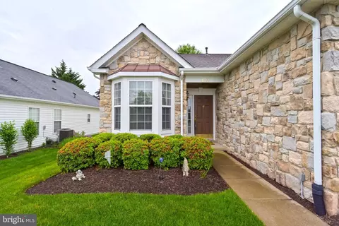 4022 Lunar Eclipse Dr, Dumfries, VA 22025 photo 9