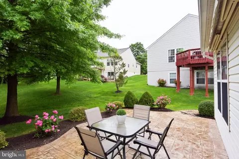 4022 Lunar Eclipse Dr, Dumfries, VA 22025 photo 8