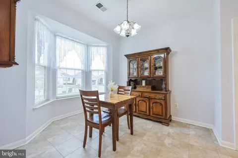 4022 Lunar Eclipse Dr, Dumfries, VA 22025 photo 14