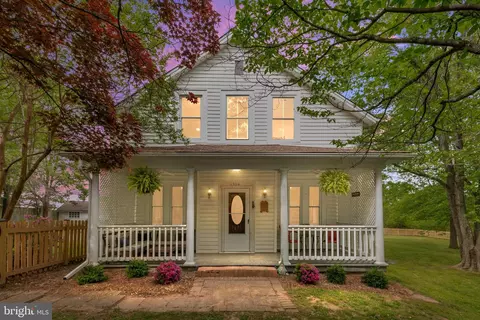 13114 Fitzwater Dr, Nokesville, VA 20181